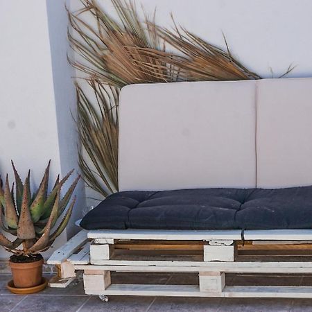 Oceanview Boutique House, 125 Sqm, Parking, Sunset Rooftop 아데제 외부 사진