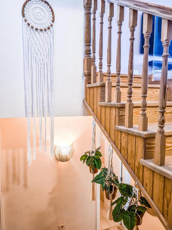 Oceanview Boutique House, 125 Sqm, Parking, Sunset Rooftop 아데제 외부 사진