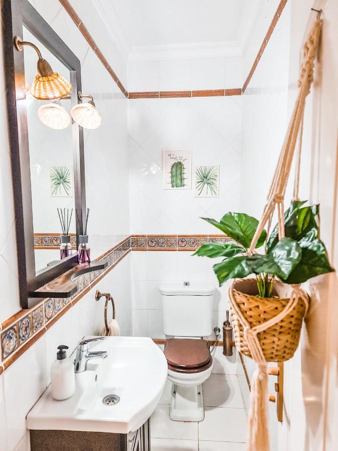 Oceanview Boutique House, 125 Sqm, Parking, Sunset Rooftop 아데제 외부 사진
